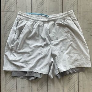 Lululemon Pace Breaker Vapor/Gull Grey Ripstop Material 5” inseam